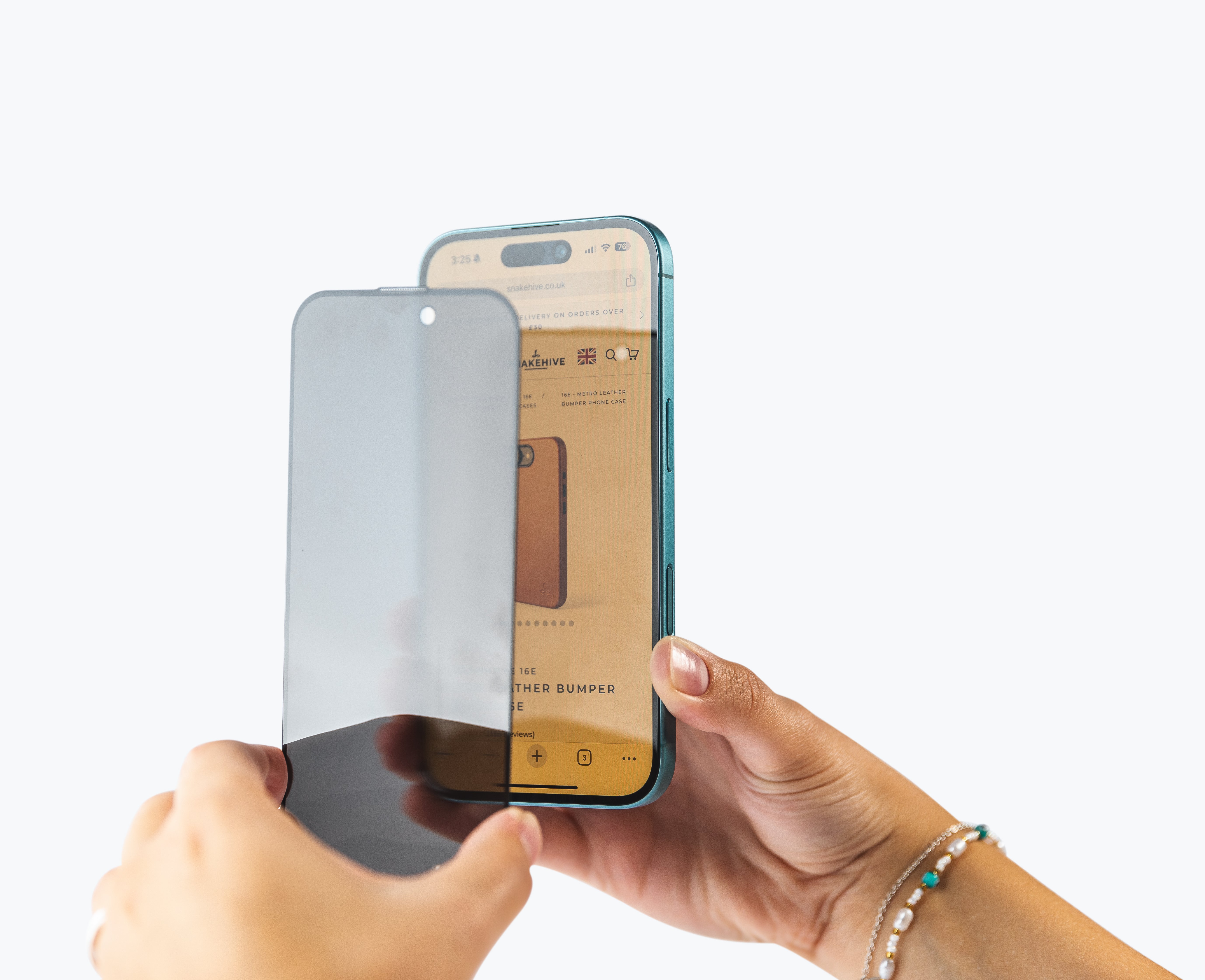 Apple iPhone 14 - Privacy Glass Screen Protector (x2)