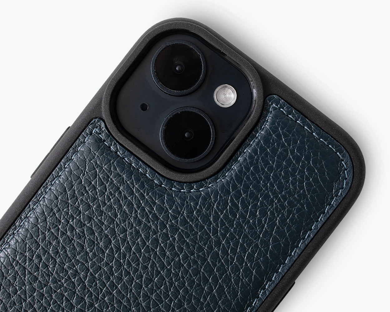 Apple iPhone 15 - Metro Leather Phone Case