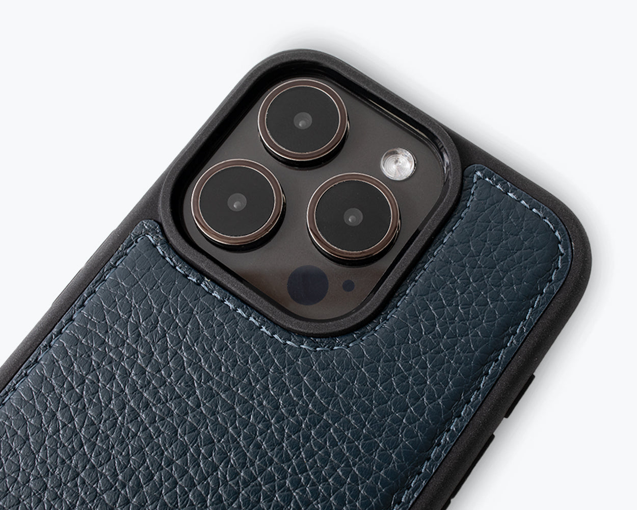 Apple iPhone 15 Pro - Metro Leather Phone Case