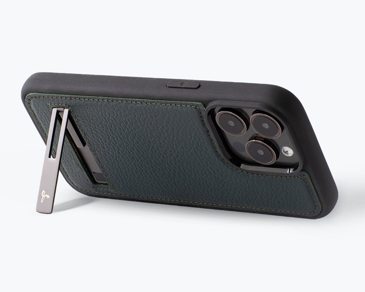 Apple iPhone 15 Pro Max - Metro Leather Phone Case