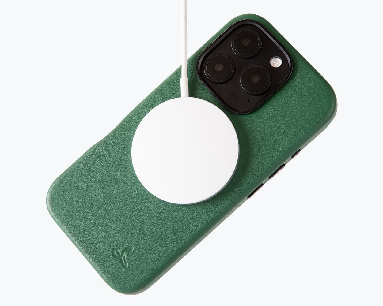 Apple iPhone 16 Pro Max - Metro Slim Leather Phone Case