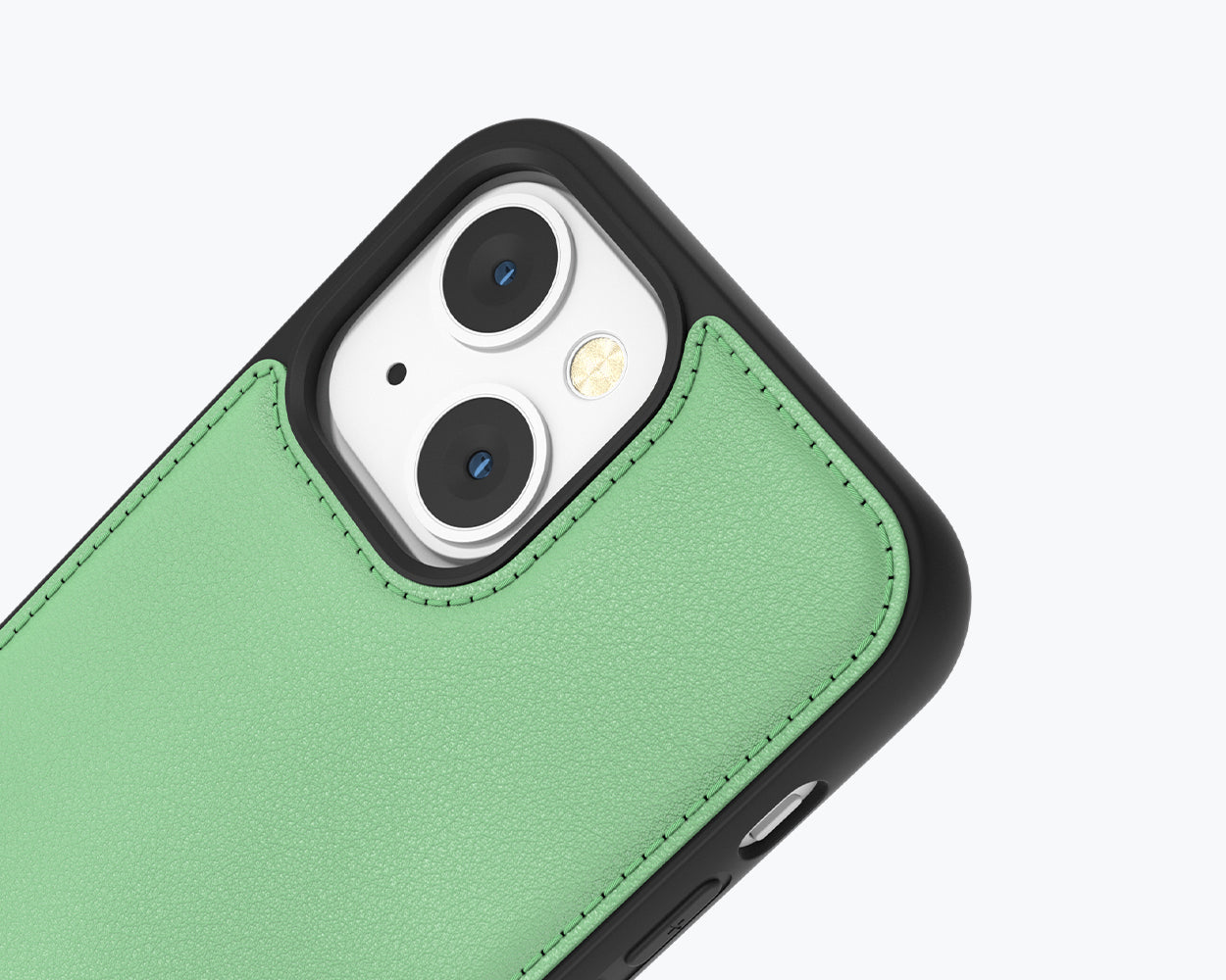 Apple iPhone 13 - Metro Leather Phone Case